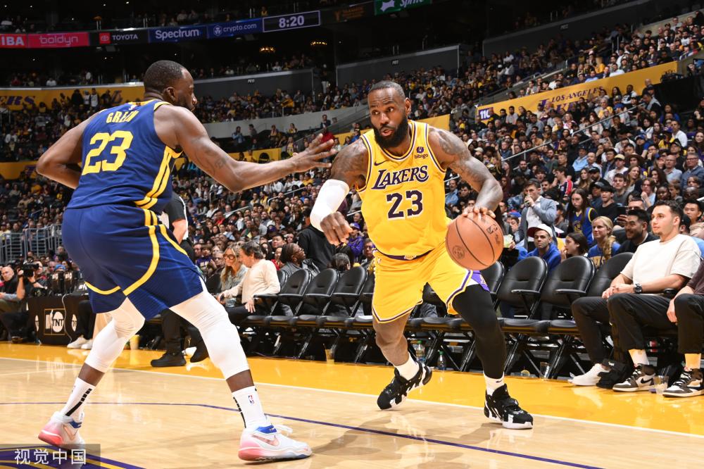 他不仅拥有 他不仅拥有